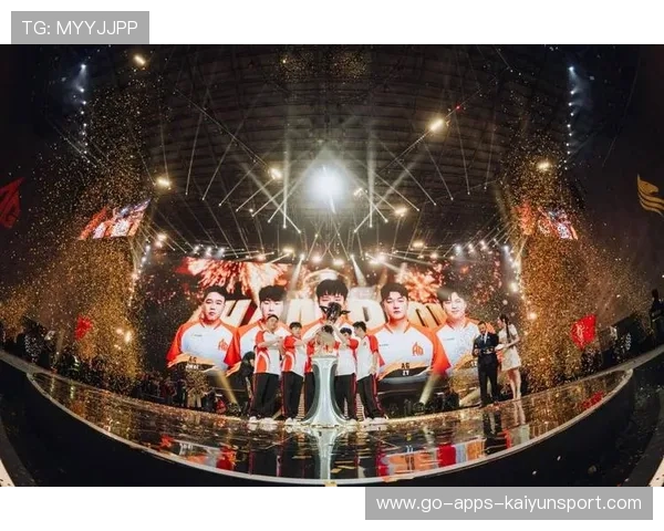 电竞战队更衣室文化逐步走向职业化,电竞队服电子竞技俱乐部比赛服