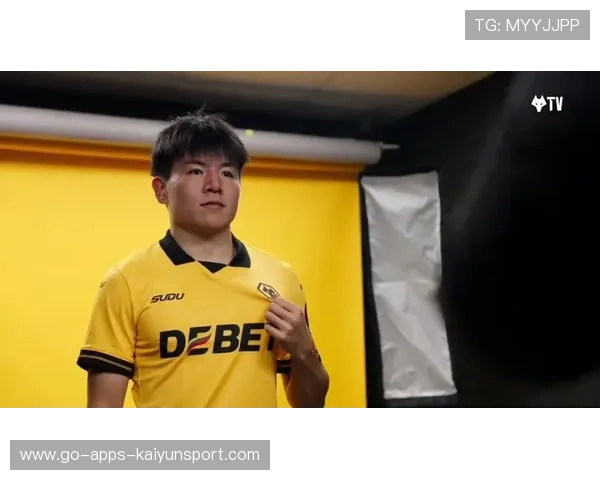 徐彬挑战英超,狼队U21赛季开启新篇章 徐彬挑战英超,狼队U21赛季开启新篇章